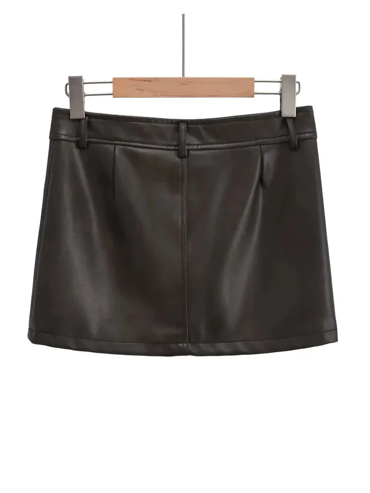 Saia Elegante Couro Luísa