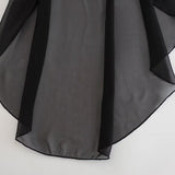 Blusa Elegante Capa Assimétrica