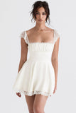 Vestido Curto Lace Karen